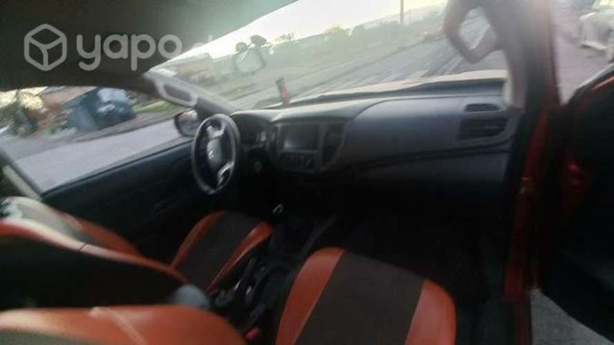 Mitsubishi l200 2022 work 4x2