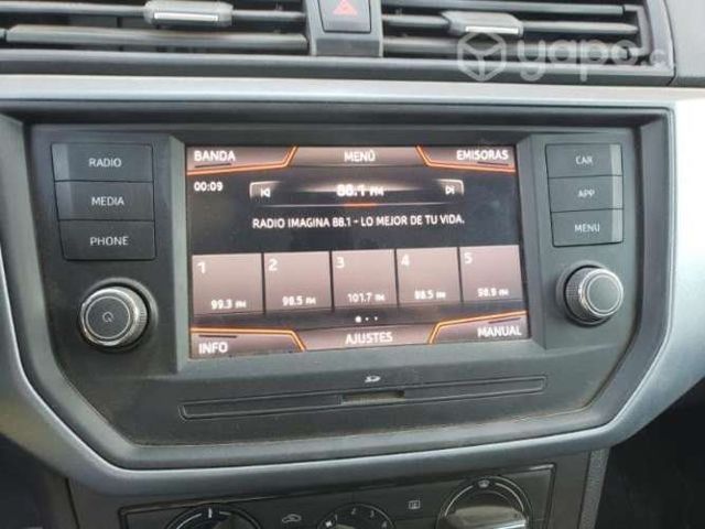 Radio y cámara retroceso