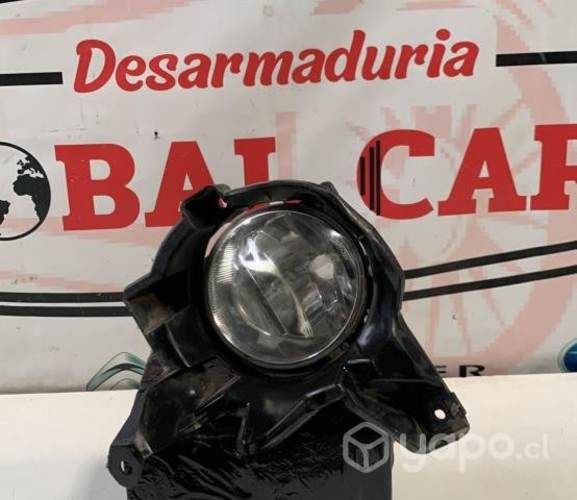 Neblinero izquierdo RAV 4 2.0 SINC 2014