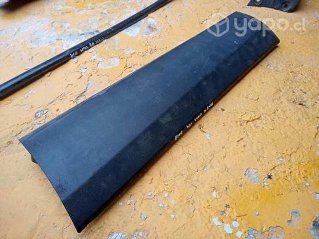 Toyota rav 4 2018 moldura faldon izquierda envio