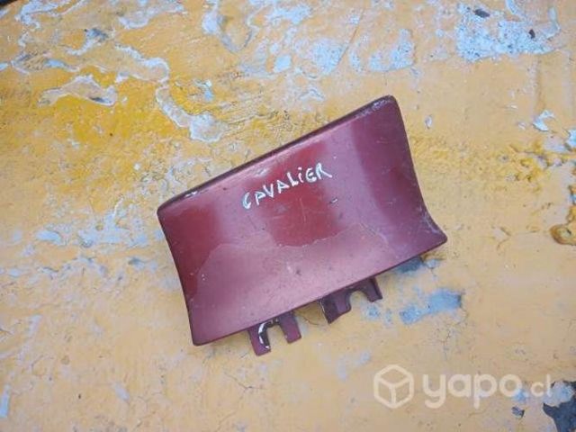 Chevrolet cavalier 1999 moldura parachoque tras