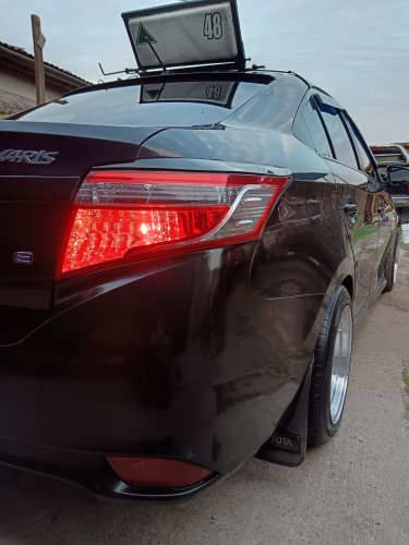 Colectivo Toyota Yaris 2017