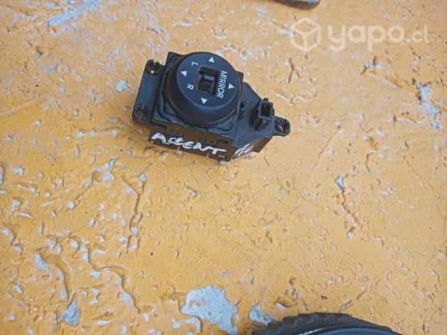 Hyundai accent 2015 boton espejos retrovisores