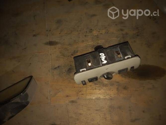 Volvo v40 2015 comando luces portalon envio regs