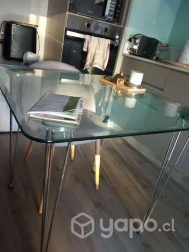 Mesa de vidrio