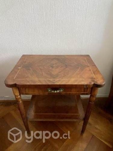 Hermoso Velador antiguo