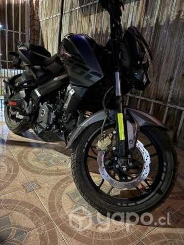 pulsar NS 200 al día año:2021 km:10.000