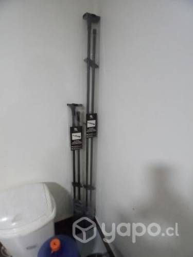 Barras de cortina nuevas