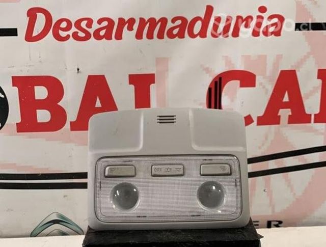 Luz de techo RAV 4 2.0 SINC 2014 TOYOTA