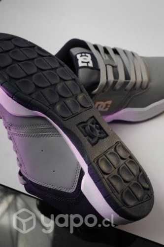 Zapatillas DC Central NUEVAS 9.5