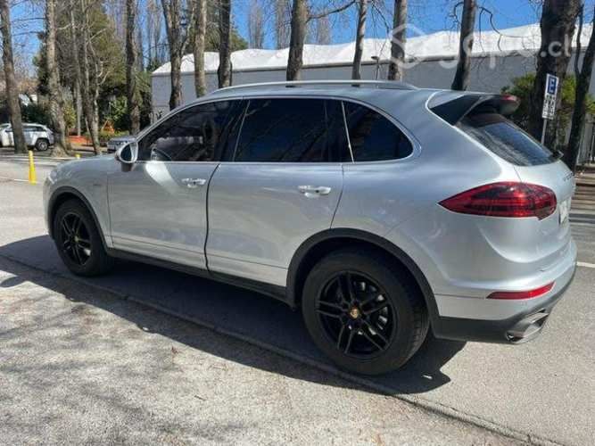 Porsche Cayenne 2017 3.0 V6 TDI