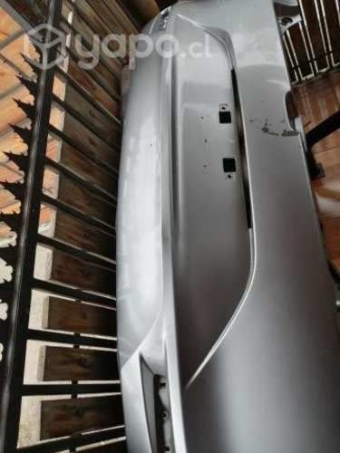 Parachoque trasero baleno 2016