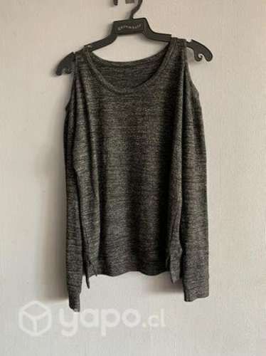 Polera/sin hombros en talla M.