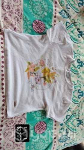 Tops y poleras