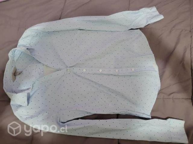 Camisa celeste HYM con lunares