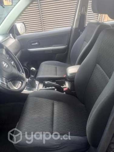 Suzuki grand nomade 2014