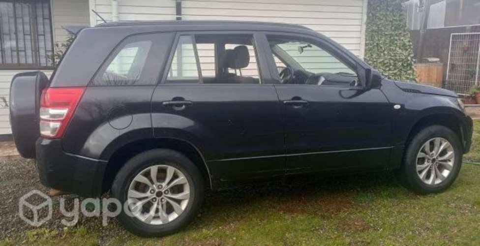 Suzuki grand nomade 2014