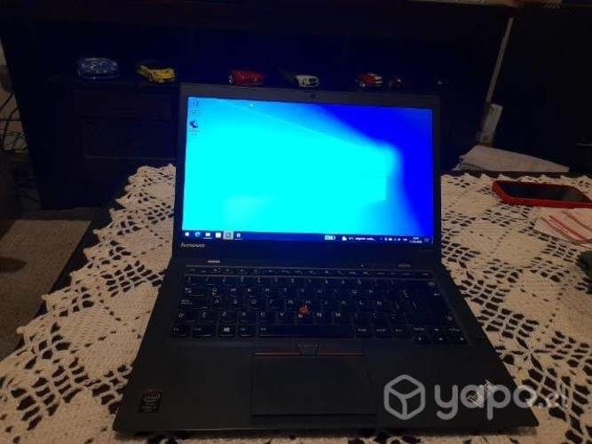 Notebook think pad X1 Carbon.
