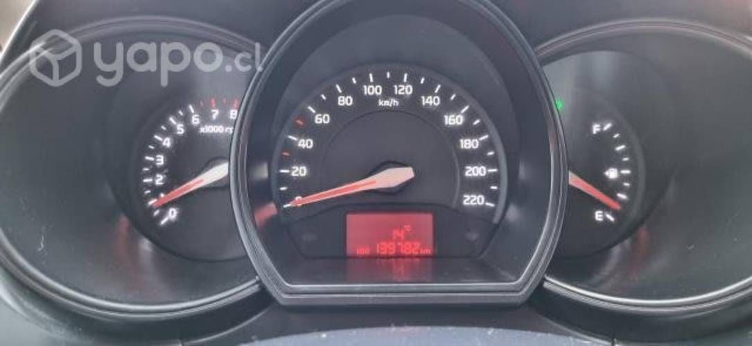 Vendo kia rio 5 2013