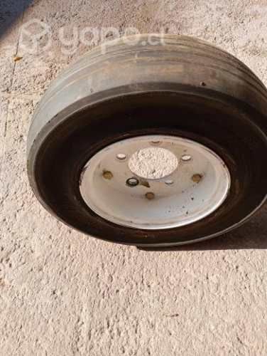 Ruedas macizas de goma