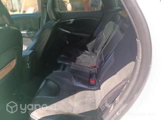 Volvo V40 2.0 D2 RDesing 2017