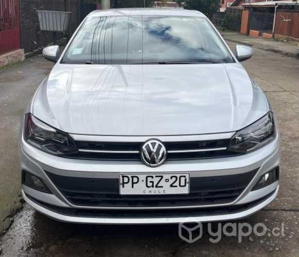 VOLKSWAGEN POLO, año 2021