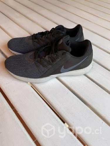 Zapatilla Nike Varsity