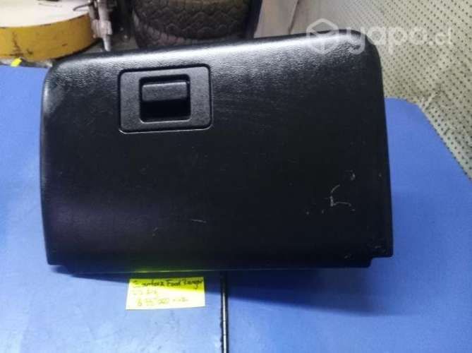 Guantera tablero Ford Ranger Argentina 2.3 2002-12