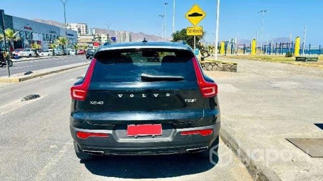 Volvo XC40 T5 R 2018