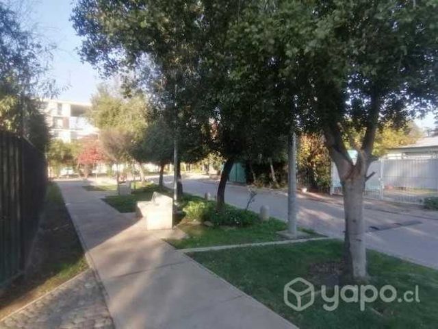 Departamento primer piso Dúplex con amplio patio