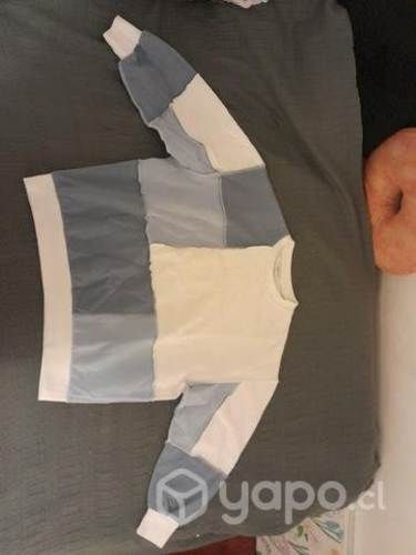 Poleron index talla M con cuadrados azules