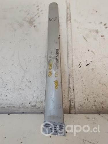 Moldura Central Pta Tras Izq (FRG085) Ford Ranger