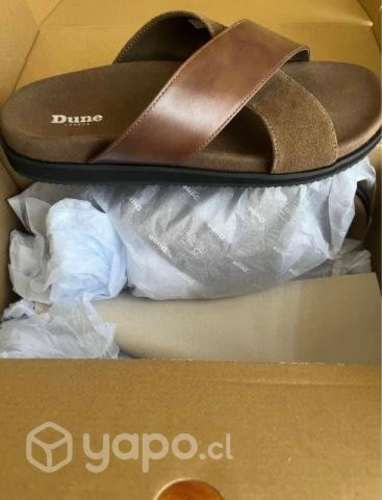 Chalas/ sandalias 43