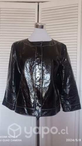 Chaqueta de cuero de Charol talla L