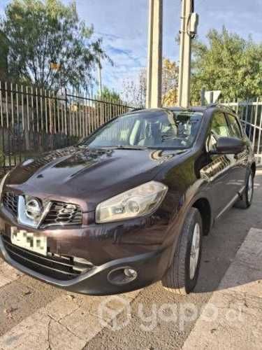 Nissan qashqai 2012