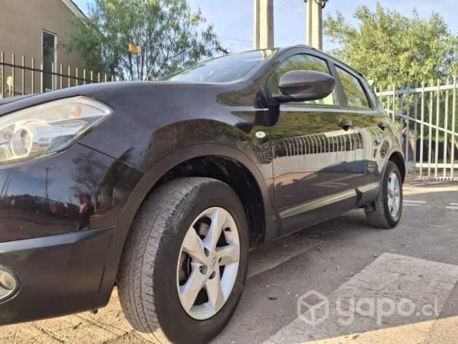 Nissan qashqai 2012