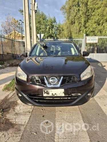 Nissan qashqai 2012