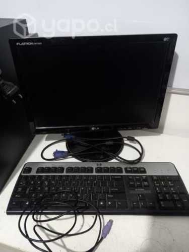 PC de escritorio para habilitar, enciende