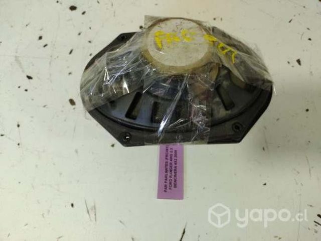 Par Parlantes (FRC081) Ford Ranger Arg 2.3 Benc