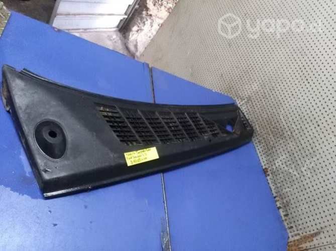 Rejilla cubre torpedo derecha Ford Ranger Arg 2.3