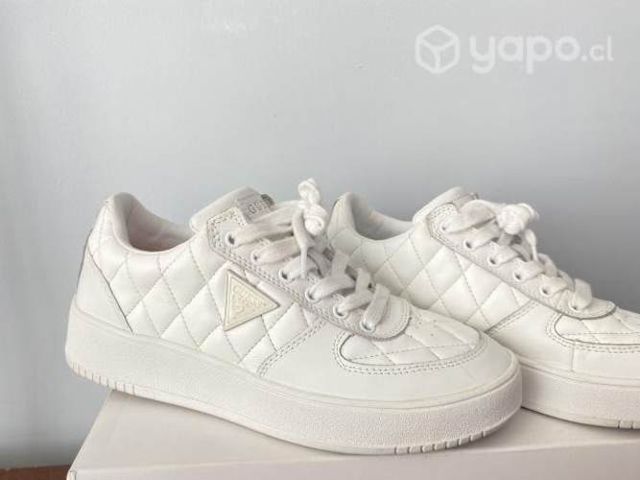 Zapatillas Guess