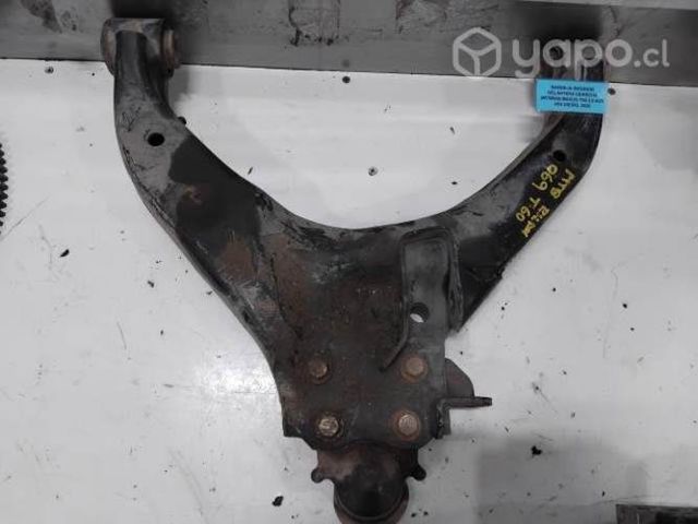 Bandeja Inferior Delantera Derecha (MTB069) Maxus