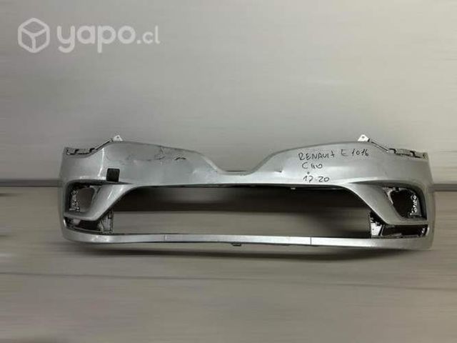 Parachoque delantero Renault clio
