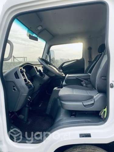 Hyundai mighty ex6 dlx euro v