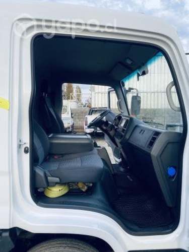 Hyundai mighty ex6 dlx euro v