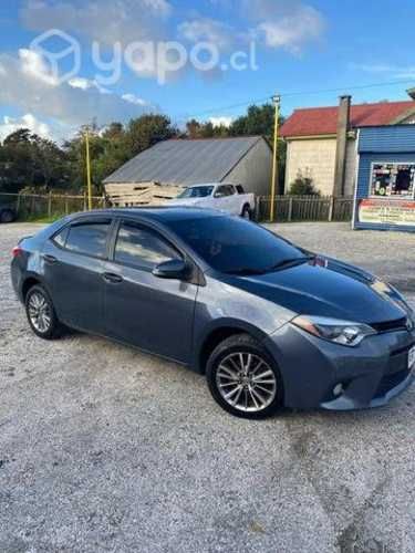 Se vende Toyota Corolla