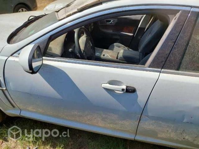 Puerta delantera izquierda jaguar xf