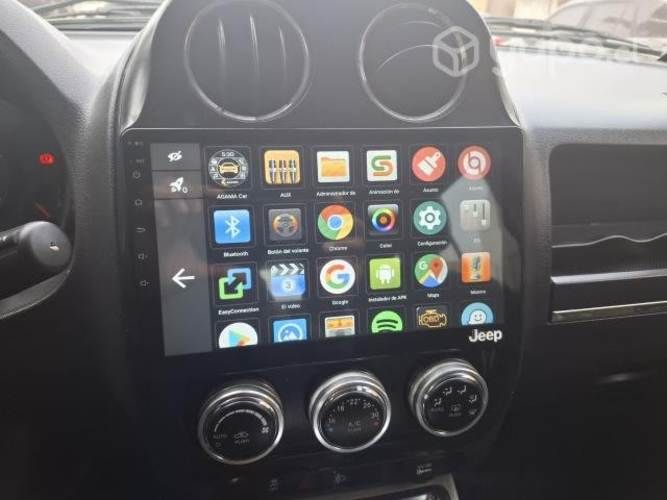 Jeep compass 4x2 año 2011