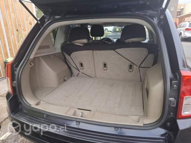 Jeep compass 4x2 año 2011