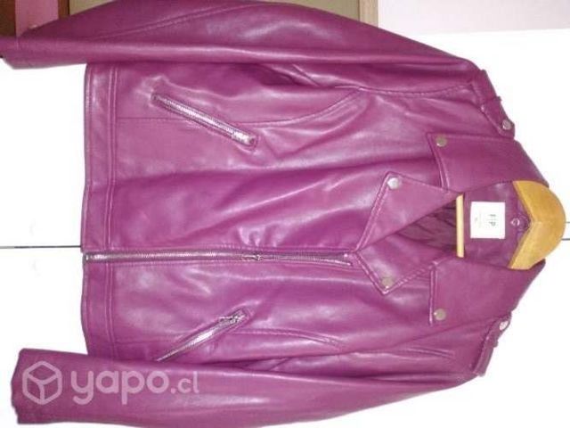 Chaqueta tipo motoquera PU IMPECABLE